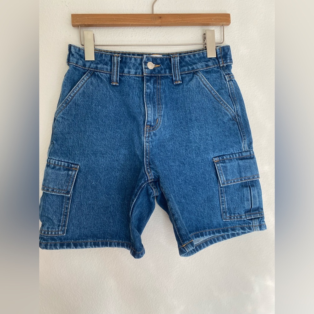 Princess Polly Mid-Length Cargo Blue Jean Shorts W Sz 2
